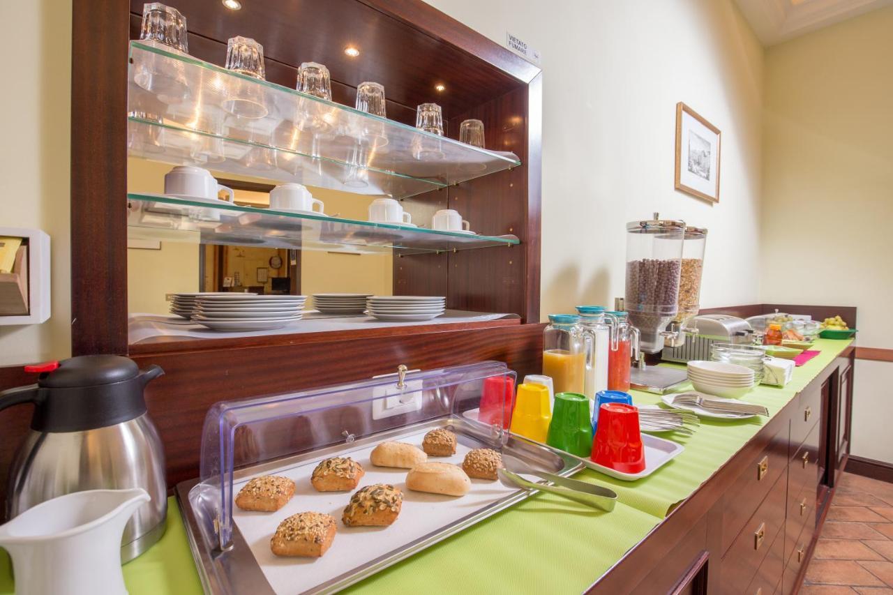 Hotel Trastevere ローマ エクステリア 写真