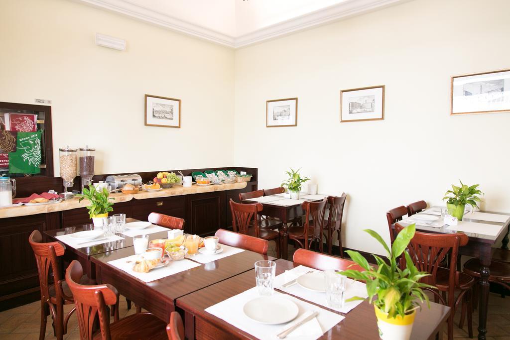 Hotel Trastevere ローマ エクステリア 写真