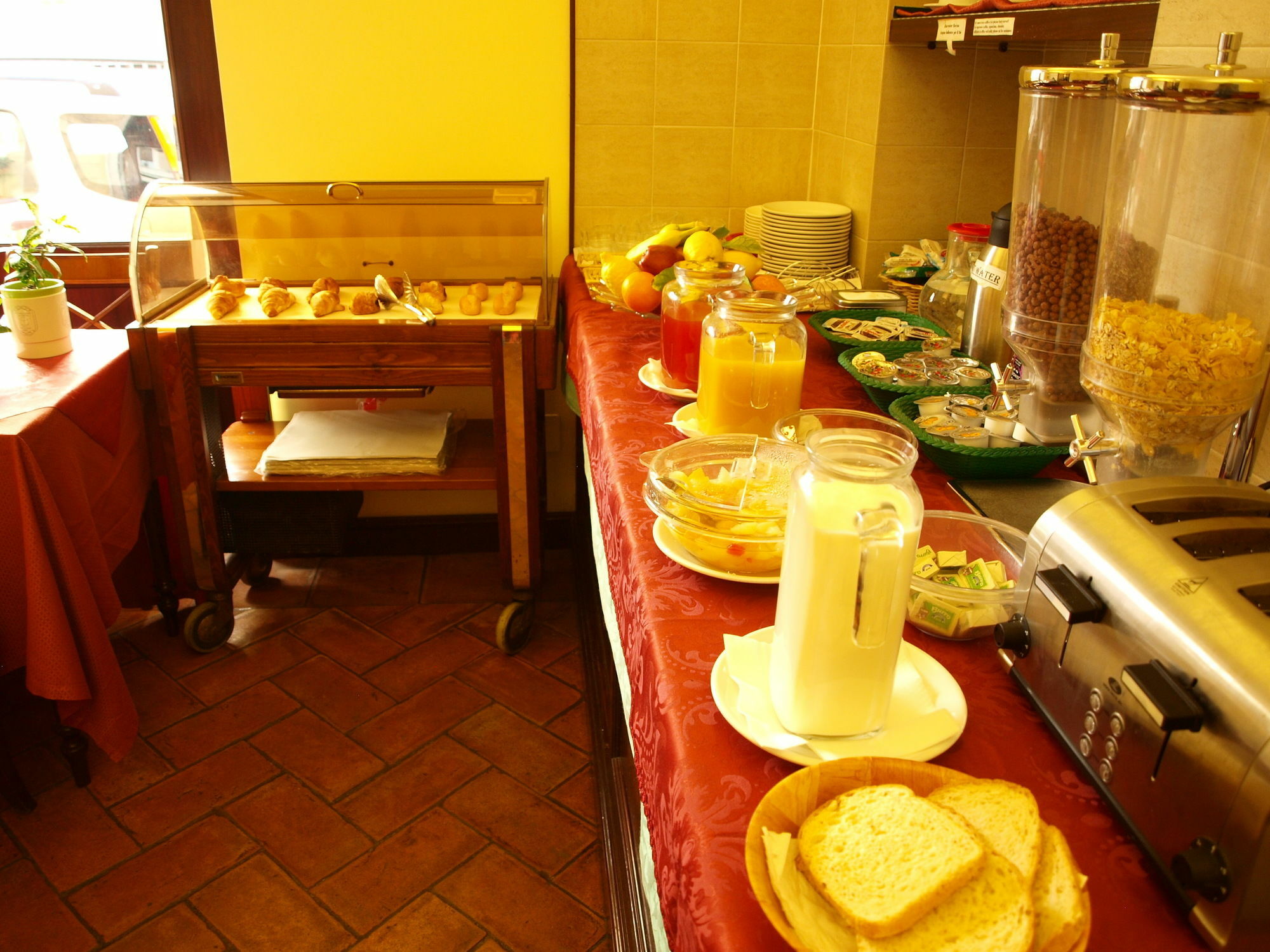 Hotel Trastevere ローマ エクステリア 写真